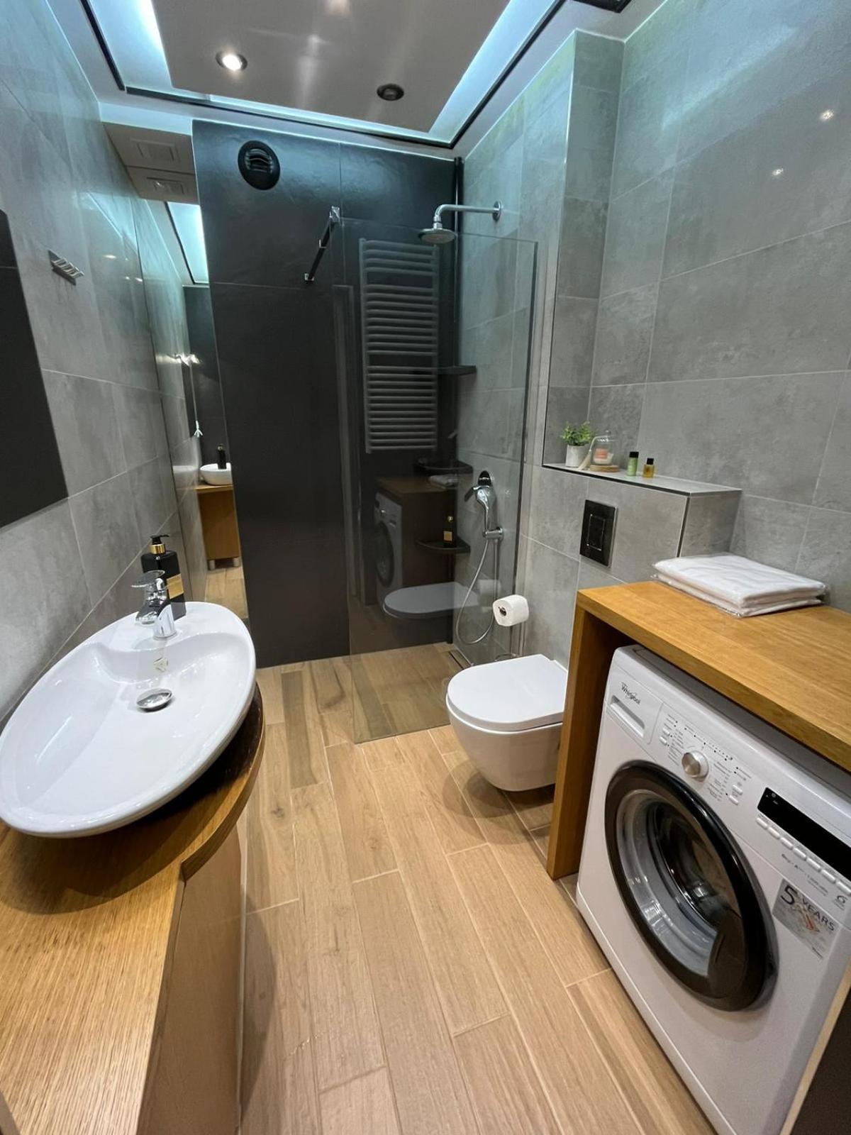 Bianco Apartament Reduta Park Free Parking Krakau Buitenkant foto